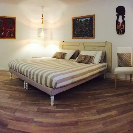 A Casa Di Esther דירה *